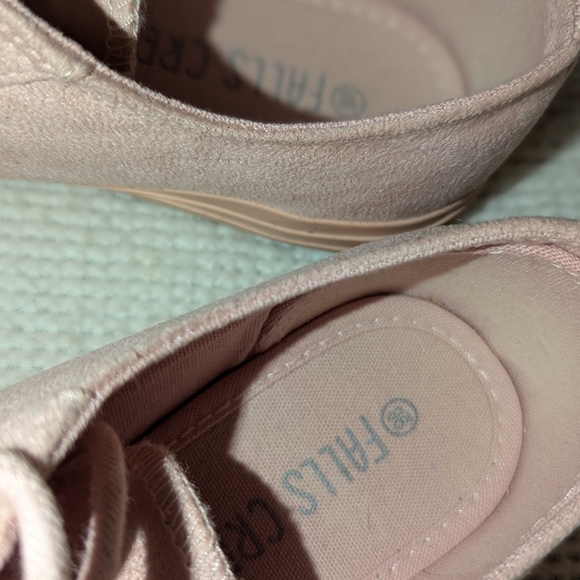 Falls Creek Pink Sneakers with Monochromatic Design - Picture 2 of 8